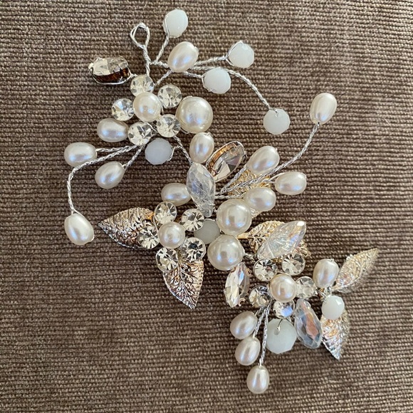 Bridal/Special Occasion Hair Combs - Picture 8 of 9